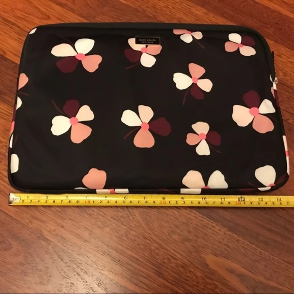 COPY - KATE SPADE Laptop Computer Case